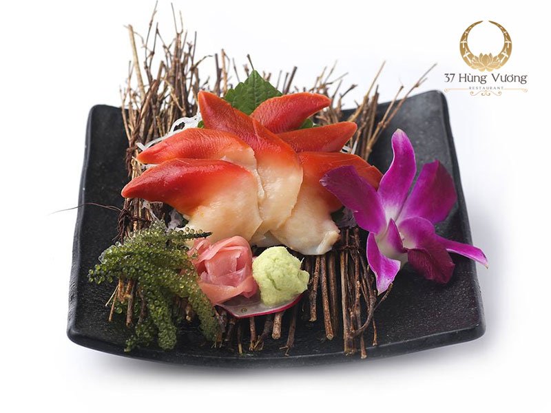 Sashimi – Món ăn thanh mát khi đặt tiệc tại nhà hàng