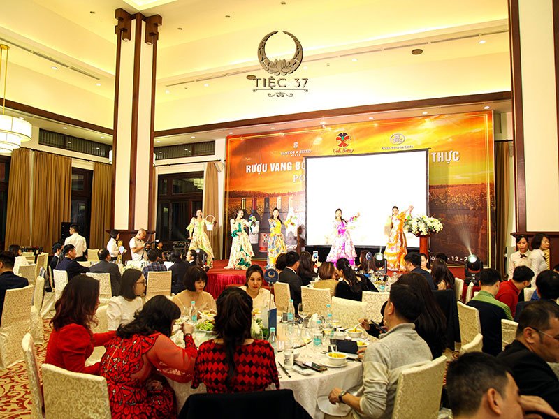 Tiệc 37 - Đơn vị tổ chức sự kiện tại Hà Nội chuyên nghiệp và uy tín