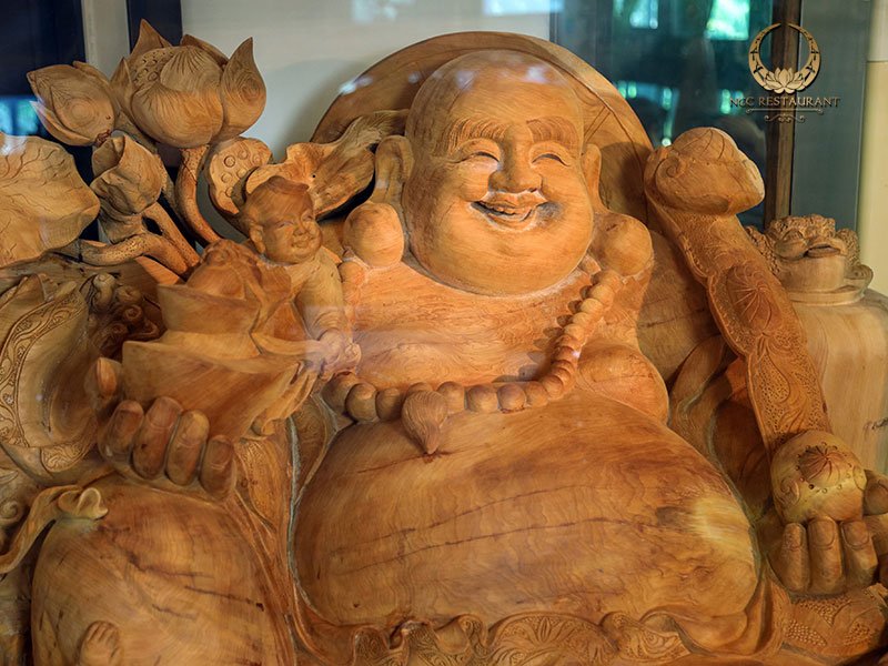 Tượng Phật Di Lặc gỗ Ngọc Am