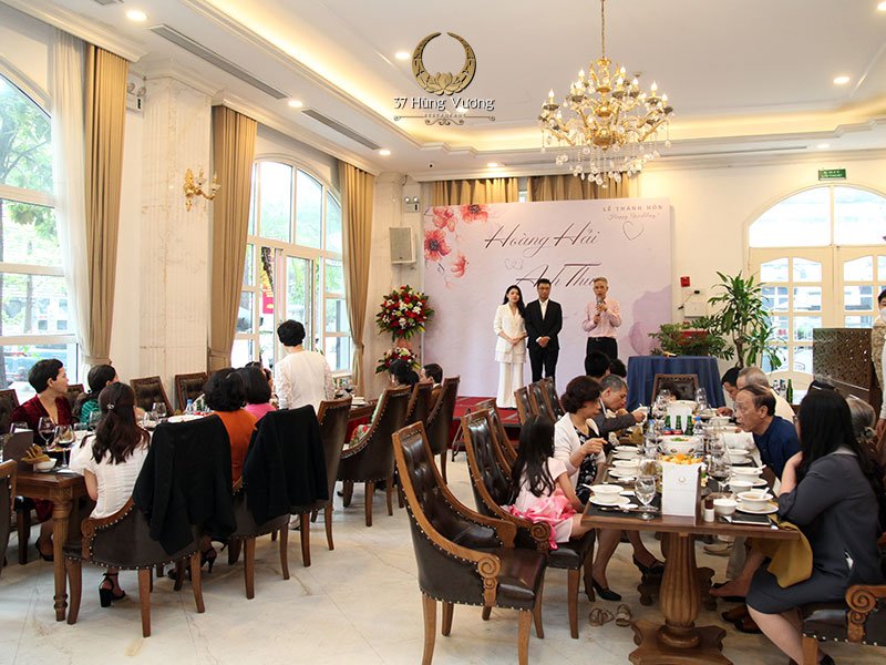Nhà hàng 37 Hùng Vương – Không gian tinh tế cho tiệc cưới thân mật ấm cúng