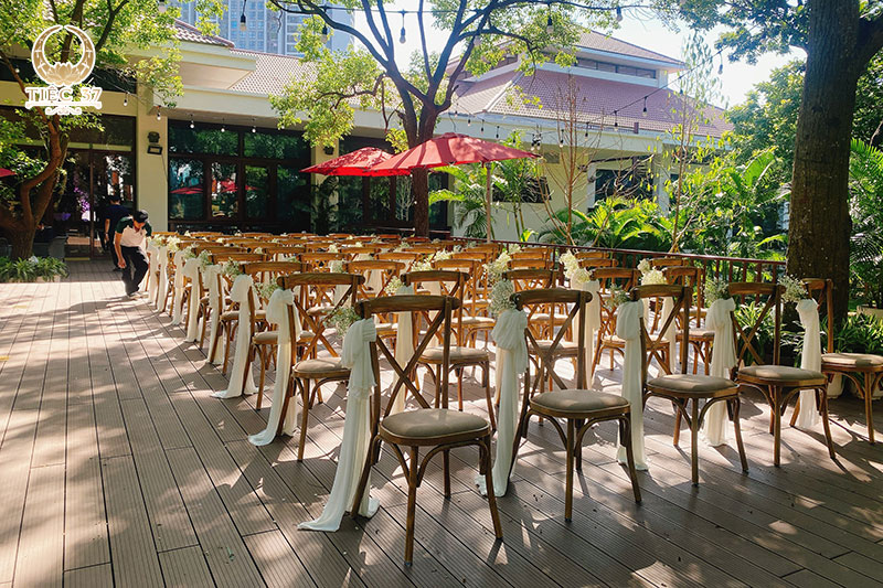 Bỏ túi địa chỉ nhà hàng tiệc cưới đẹp như mơ tại Hà Nội