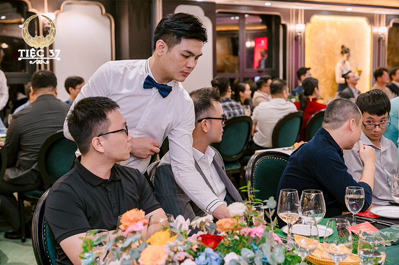 Top 3 địa chỉ đặt tiệc cuối năm uy tín chuyên nghiệp số 1 Hà Nội TOP 3 địa chỉ đặt tiệc cuối năm uy tín chuyên nghiệp số 1 Hà Nội