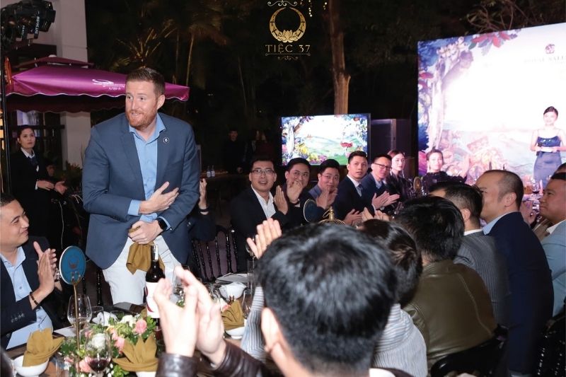 Tiệc công ty ngoài trời