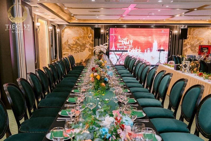 Dịch vụ đặt tiệc công ty trọn gói gồm những gì? Dịch vụ đặt tiệc công ty trọn gói gồm những gì?