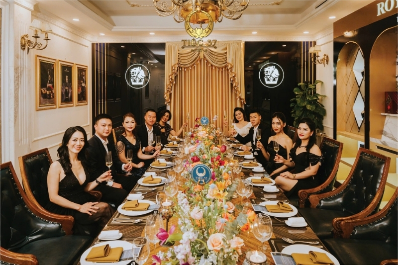 Nhà hàng tổ chức sinh nhật uy tín, chất lượng tại Hà Nội: Tiệc 37 httpstiec37.vnnha-hang-to-chuc-sinh-nhat-uy-tin-chat-luong-tai-ha-noi-tiec