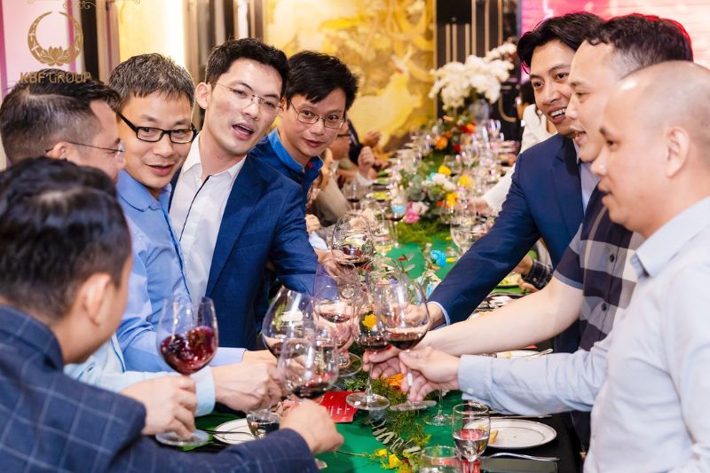Thẻ VIP Membership Card – Giải pháp tiếp khách đẳng cấp cho doanh nghiệp Thẻ VIP Membership Card – Giải pháp tiếp khách đẳng cấp cho doanh nghiệp