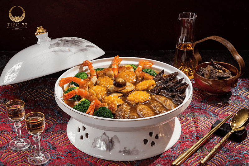 Tiệc cưới 5 sao: Khởi đầu hoàn hảo cho hạnh phúc lứa đôi tại tiệc 37 Tiệc cưới 5 sao: Khởi đầu hoàn hảo cho hạnh phúc lứa đôi tại tiệc 37
