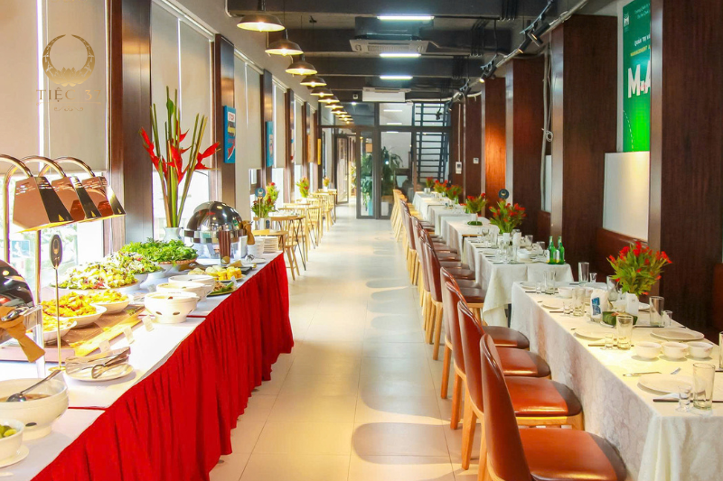 Thuê nấu cỗ lưu động: Giải pháp tổ chức tiệc trọn gói, tiện lợi và chuyên nghiệp