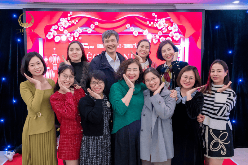 Tiệc lưu động đẳng cấp: Giải pháp tổ chức tiệc hoàn hảo tại gia và văn phòng Tiệc lưu động đẳng cấp: Giải pháp tổ chức tiệc hoàn hảo tại gia và văn phòng