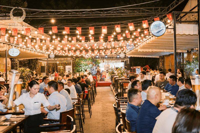 Tiệc khai xuân đẳng cấp tại Tiệc 37: Khởi nguồn thịnh vượng cho năm mới rạng rỡ Tiệc khai xuân đẳng cấp tại Tiệc 37: Khởi nguồn thịnh vượng cho năm mới rạng rỡ