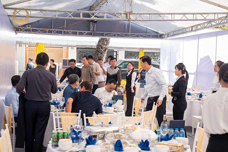 Mâm cỗ tại gia - trọn vị mọi nhà: Giải pháp hoàn hảo cho bữa tiệc ấm cúng Mâm cỗ tại gia - trọn vị mọi nhà
