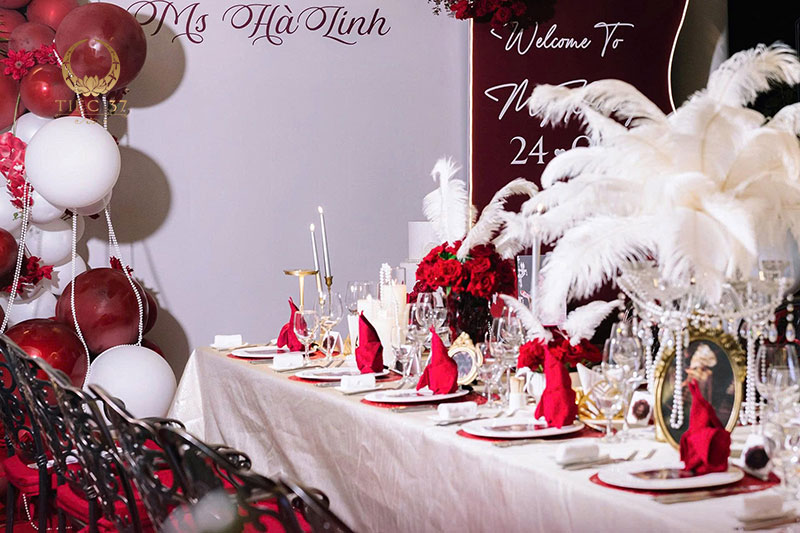 Sắc đỏ cá tính dấu ấn cung hoàng đạo tháng 10