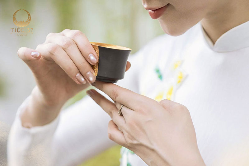 Tiệc Trà Yêu Thương - Nâng Niu Vẻ Đẹp Việt | Thưởng trà Shan tuyết 20/10 tại Tiệc 37 Tiệc Trà Yêu Thương - Nâng Niu Vẻ Đẹp Việt